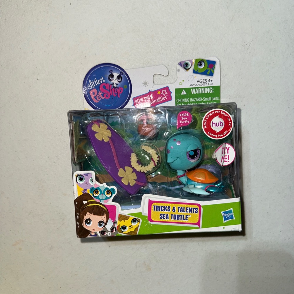 Hasbro Littlest Pet Shop Tricks & Talents Sea Turtle Figure #2398, NEW 2011